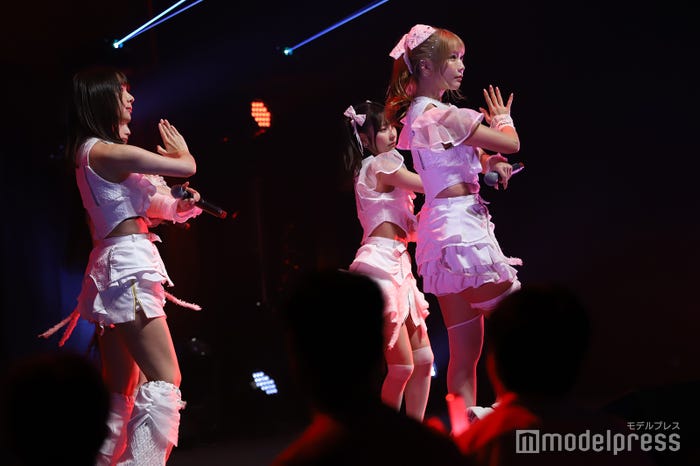 #2i2(C)モデルプレス