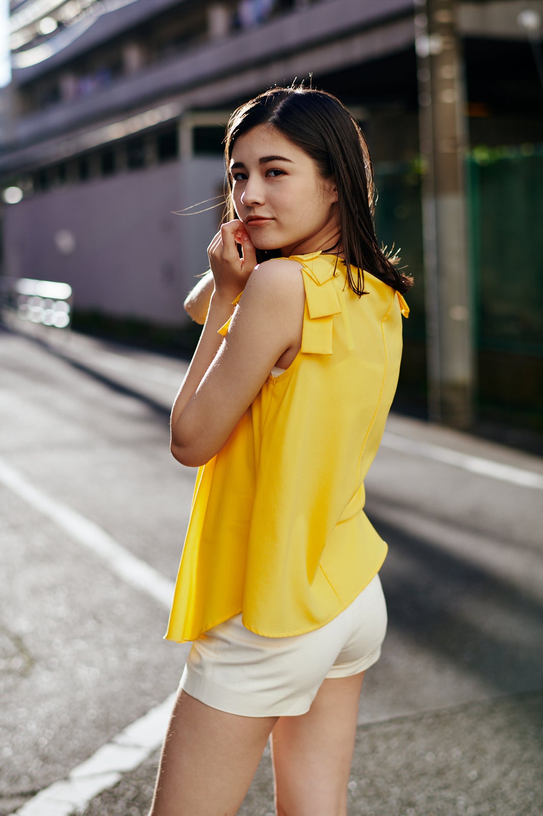 アリアナさくら「週刊文春」より／撮影：熊谷貫（提供写真）