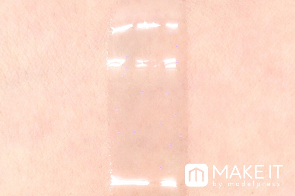 LB／スパイシージェリーリップグロス／フェミニンブルー (C)メイクイット