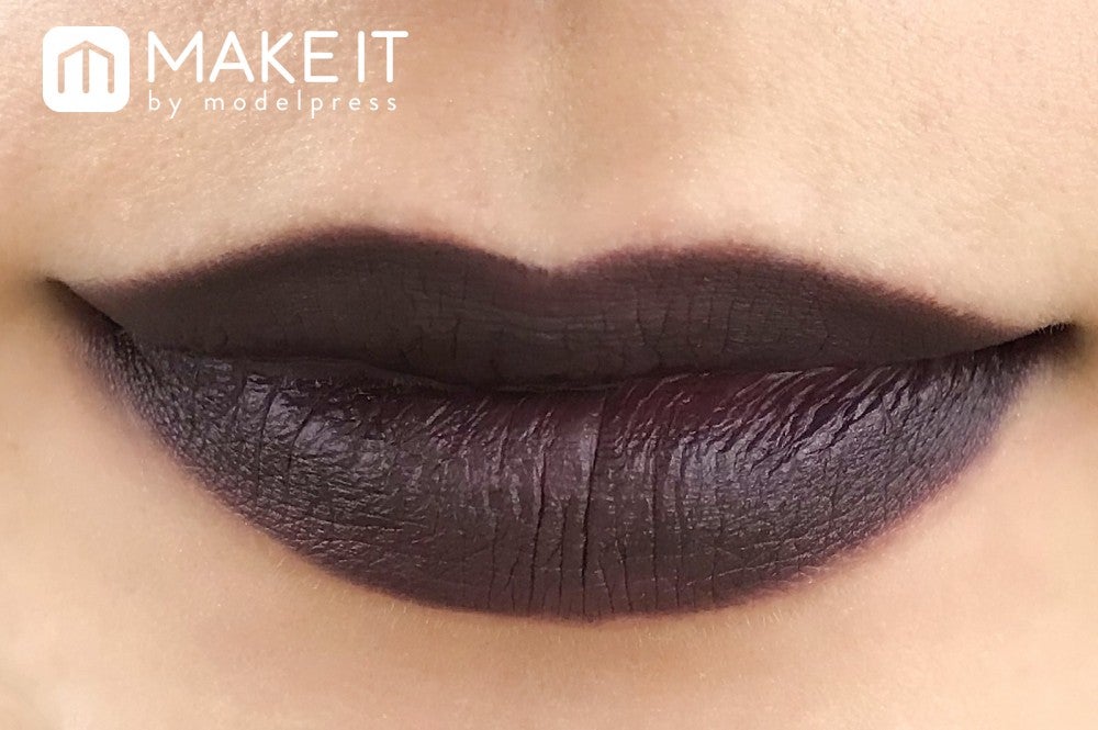 アディクション／リップクレヨン／014使用 (C)メイクイット