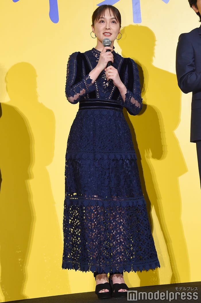 貫地谷しほり(C)モデルプレス