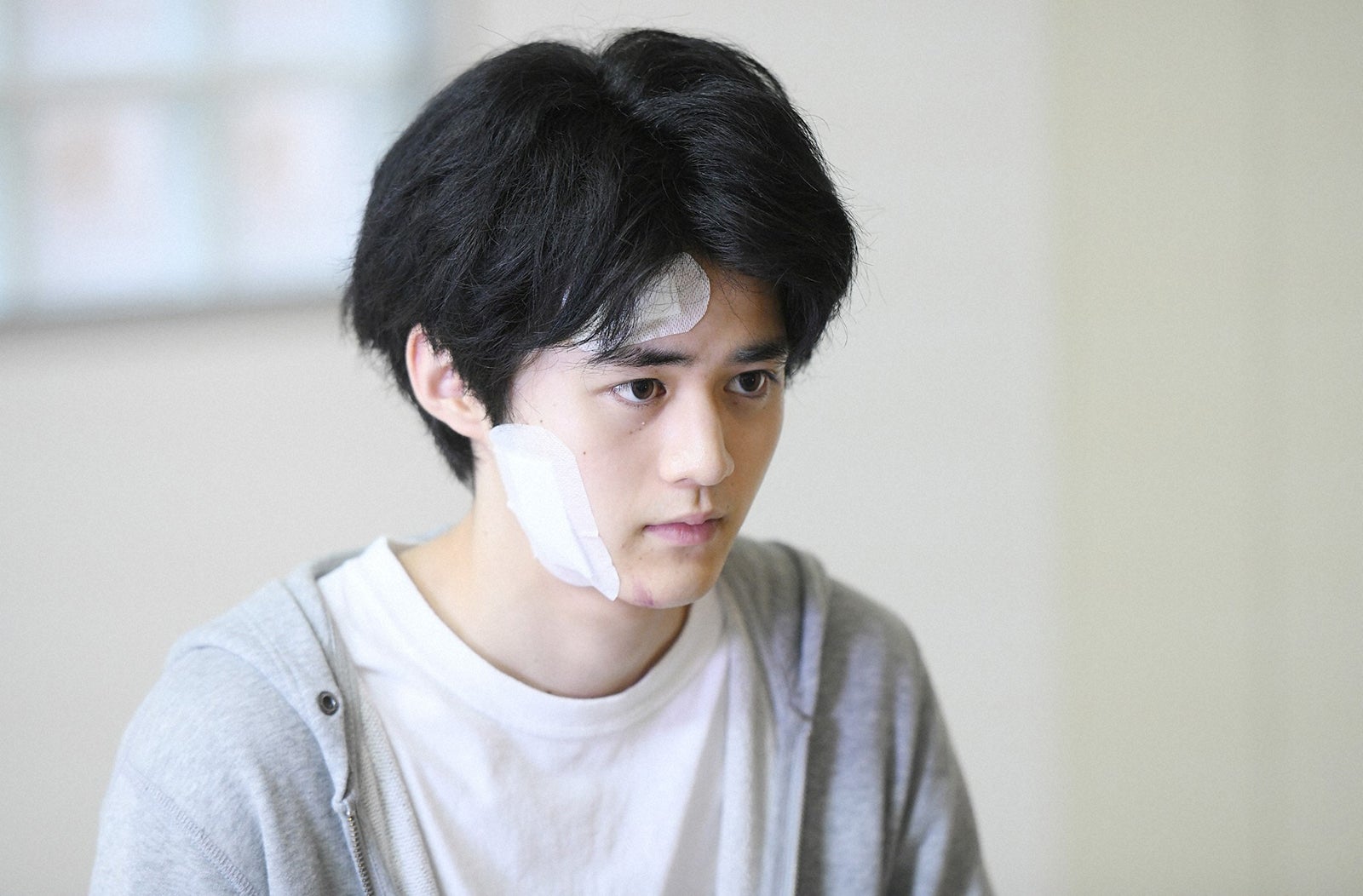 鈴鹿央士／「MIU404」第10話より（C）TBS