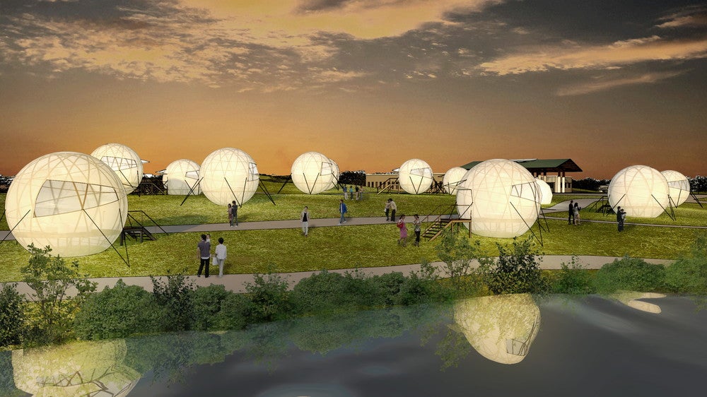 カモ池のロケーションを活かした球体テントを整備／画像提供：三菱地所