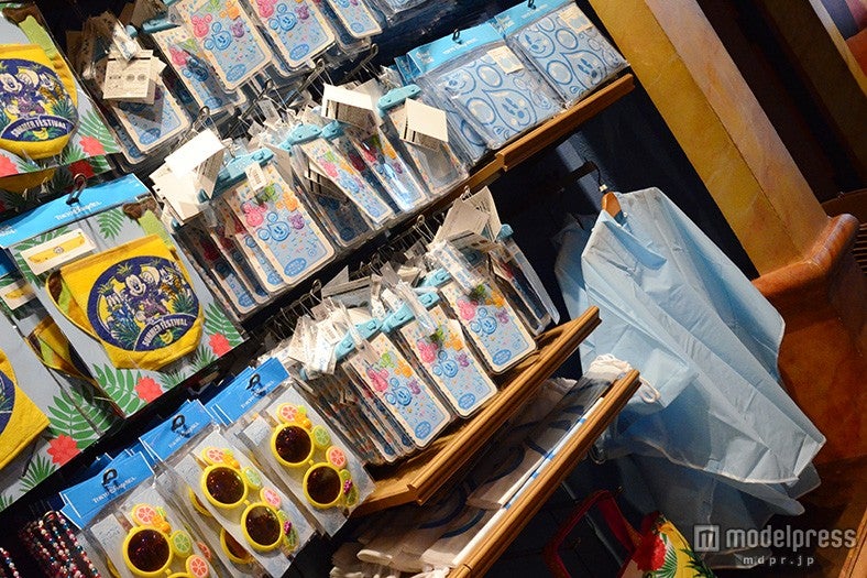 2パーク共通グッズは水玉モチーフ