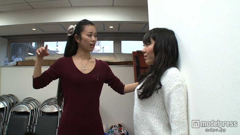 ウォーキングレッスンの模様（画像提供：テレビ東京）