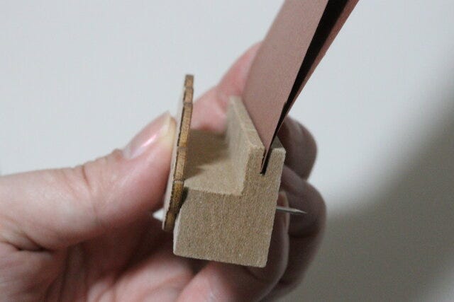 壁掛けお札スタンド　使用方法