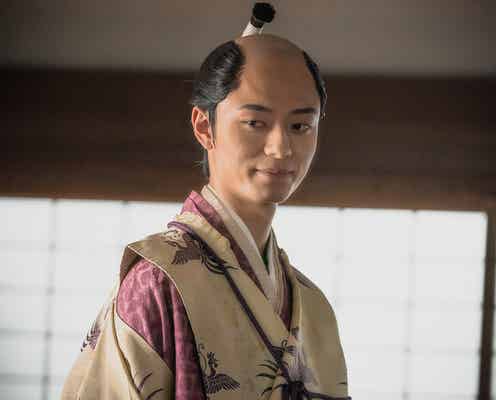 HiHi Jets作間龍斗、髷姿で微笑む「どうする家康」豊臣秀頼の扮装写真公開