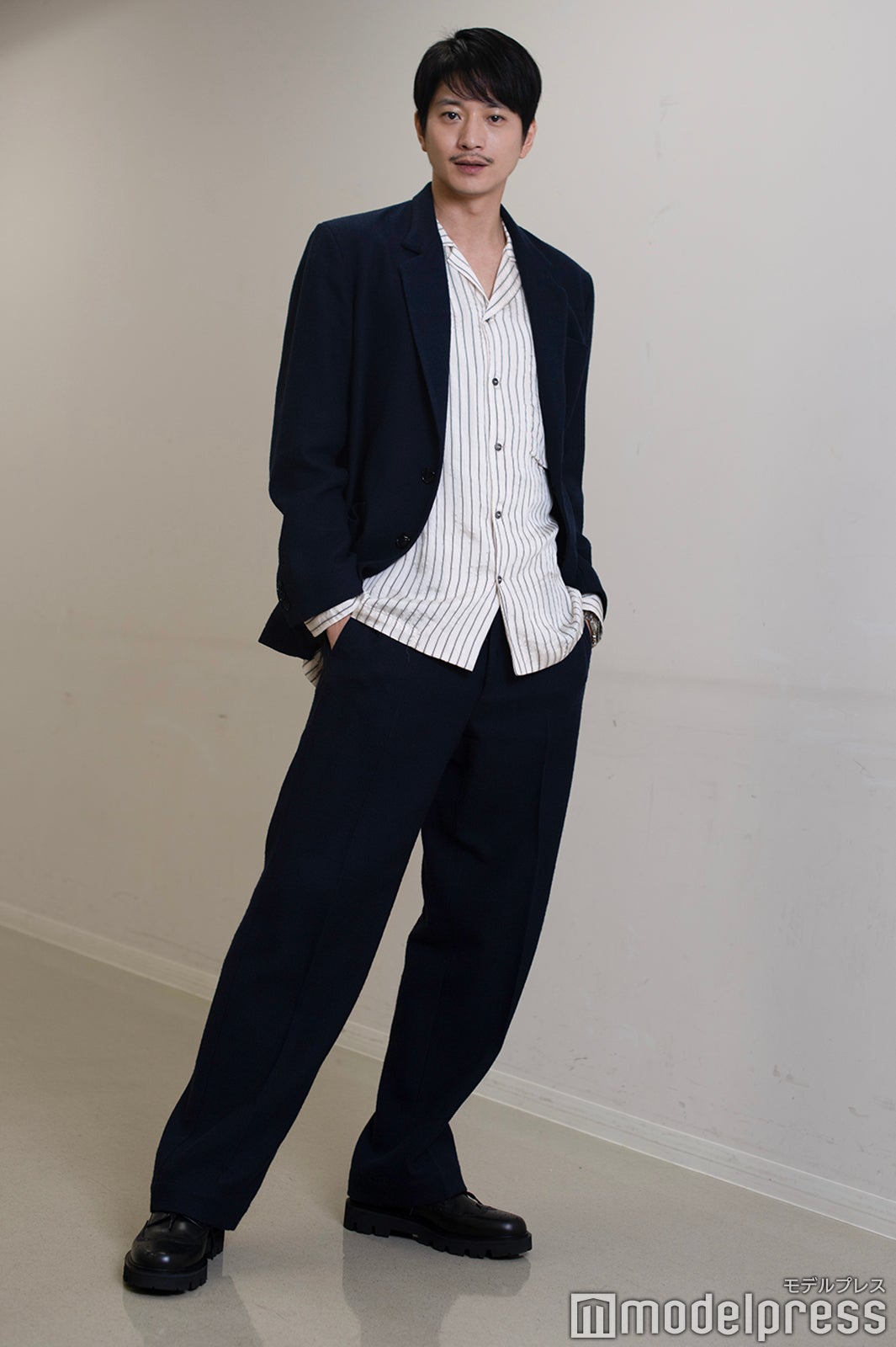 向井理（C）モデルプレス／スタイリスト：外山由香里、ヘアメイク：晋一朗（IKEDAYA TOKYO）