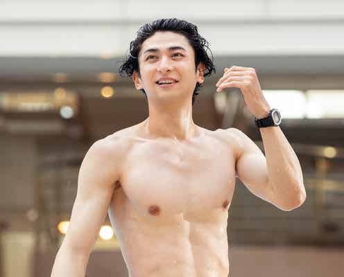 古川雄大、洗練された肉体美 水着姿を地上波初披露<女の戦争~バチェラー殺人事件~>