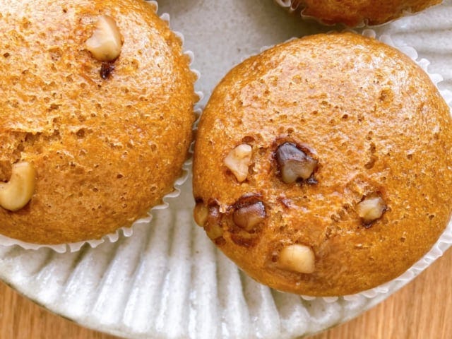 どこか懐かしさも感じる7プレミアム黒糖くるみ蒸しパン4個入