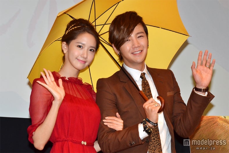 チャン・グンソク（右）、少女時代ユナ（左）