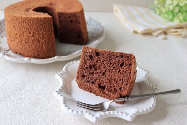 レシピ　スイーツレシピ　スイーツ　お菓子レシピ　お菓子　お菓子作り　手作り　手作りスイーツ　シフォンケーキ　ケーキ　シフォン　1台　17cm　アレンジレシピ　ココアシフォン　ココア　アレンジ