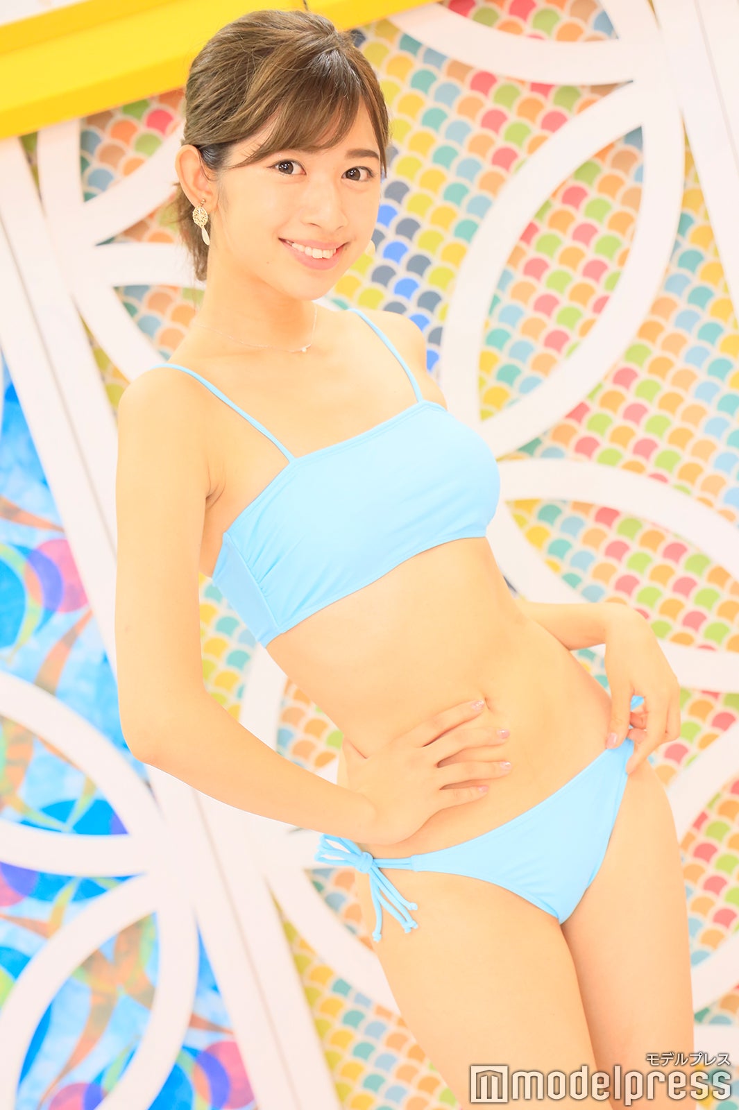荒木沙織／水着提供 ：dazzy（C）モデルプレス