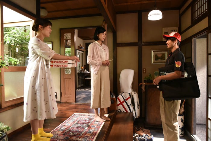 高畑充希(左)「過保護のカホコ」(画像提供:日本テレビ)