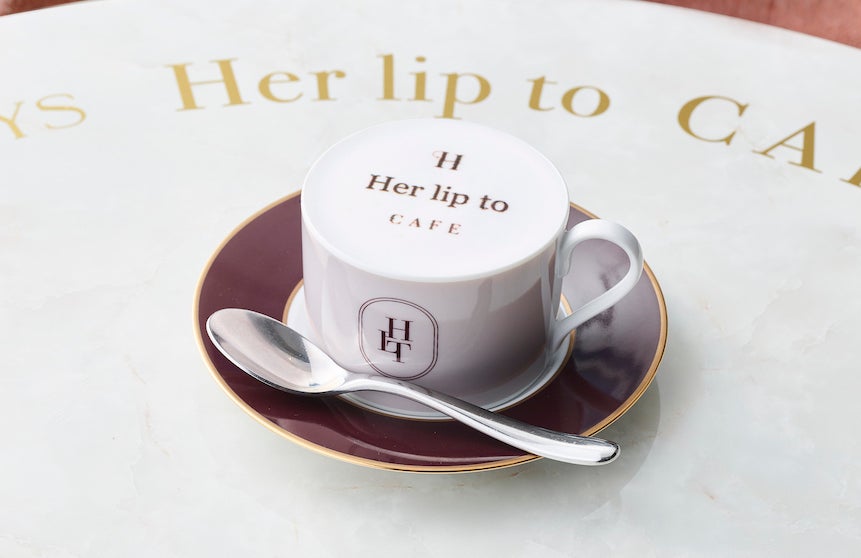 Her lip to Cafe latte¥650（提供画像）