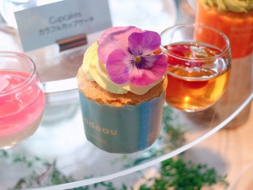 フローラルアフタヌーンティー