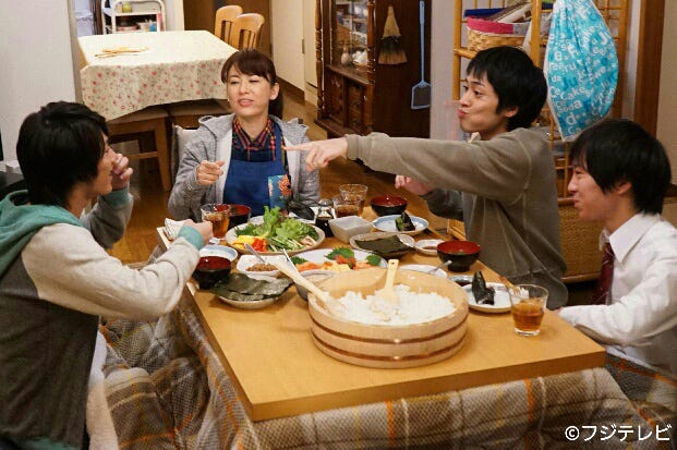 矢部昌暉、鈴木砂羽、平埜生成、浦上晟周「オトナ女子」最終話・場面カット/画像提供:フジテレビ