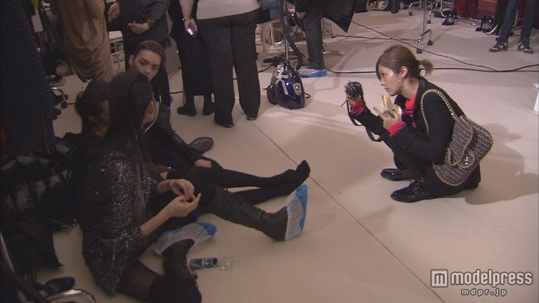 パリコレを舞台に雑誌編集者に挑戦する平山あや（C）ＮＨＫ