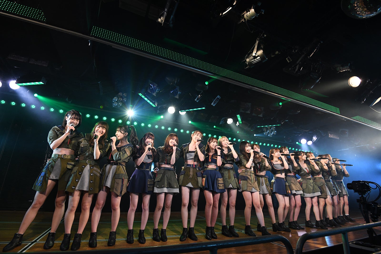 「AKB48劇場16周年特別記念公演」（C）AKB48