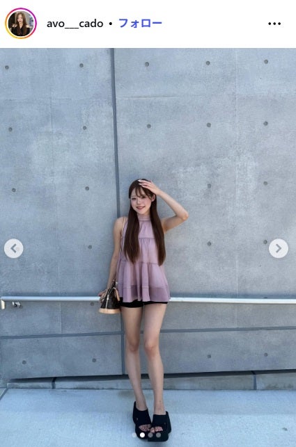 になにInstagramより