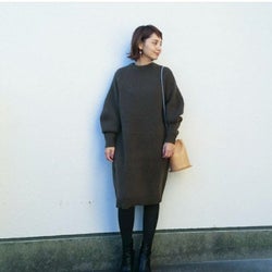 ワンピースを重ね着してみない? 印象がガラリと変わるワンピースのレイヤードコーデ