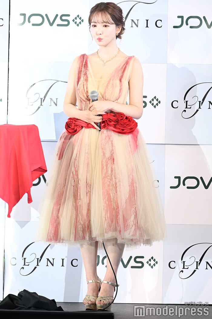 三上悠亜(C)モデルプレス