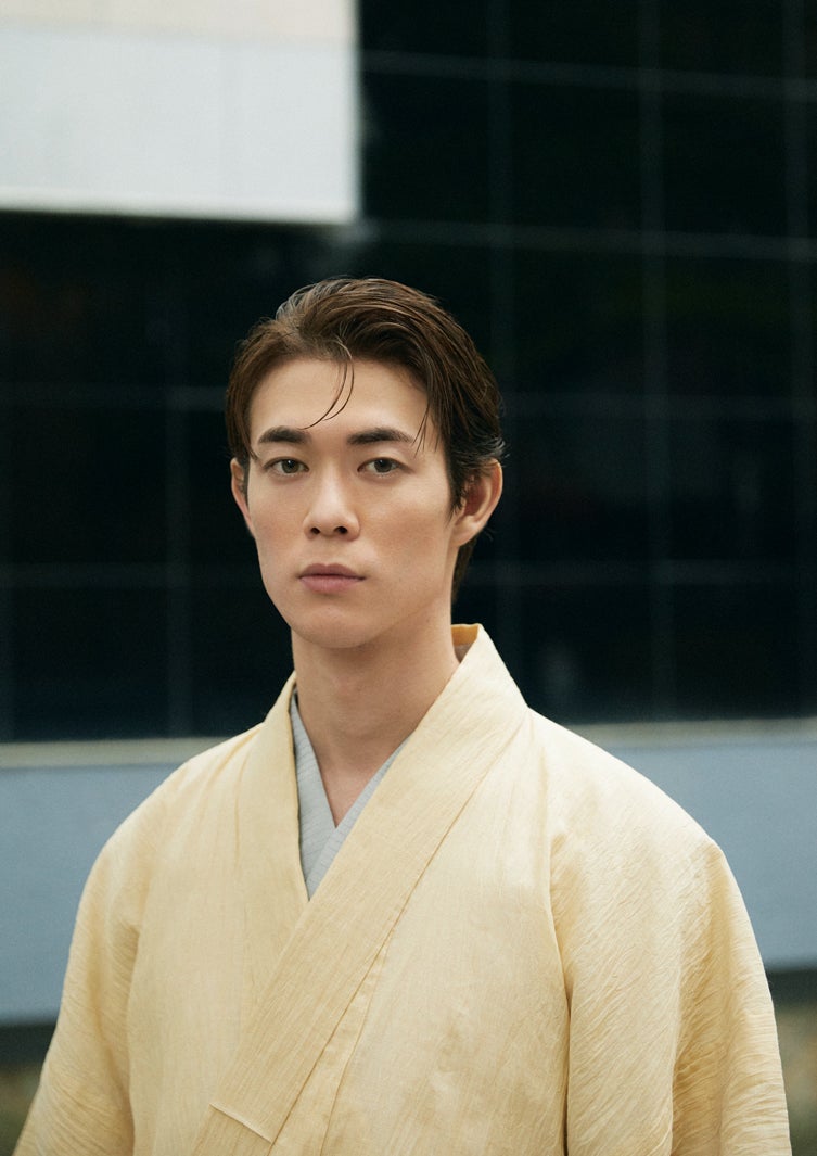 宮沢氷魚（C）宮沢氷魚 ファースト写真集 『Next Journey』中面より／集英社 撮影／尾身沙紀（io）