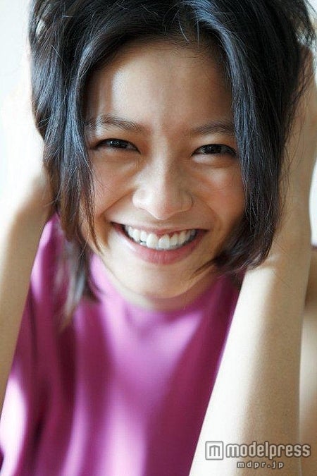 V6岡田×榮倉奈々、初共演でラブストーリー