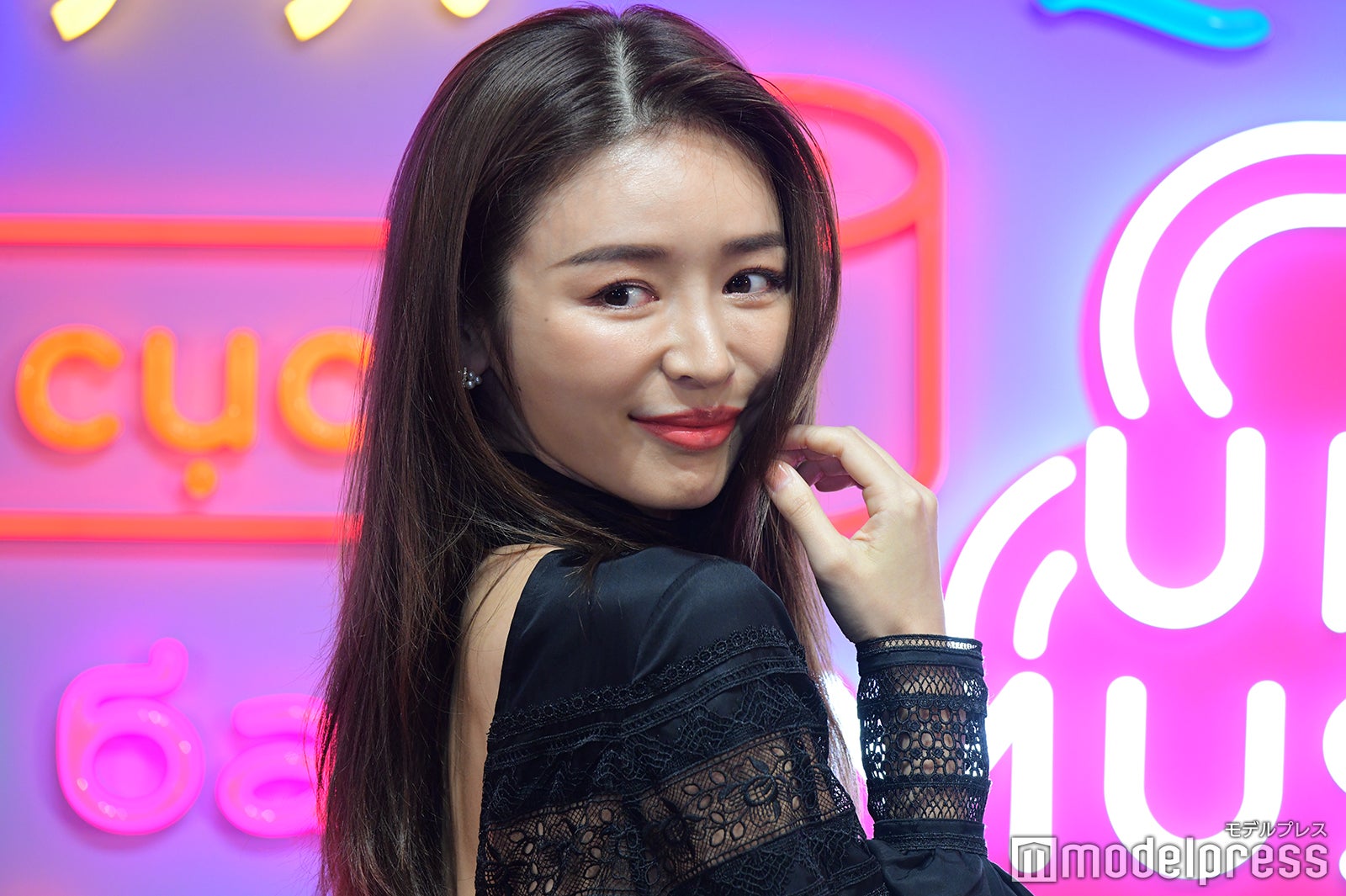 加治ひとみ（C）モデルプレス