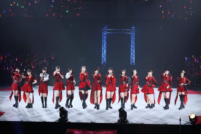 モーニング娘。’22「モーニング娘。’22 25th ANNIVERSARY CONCERT TOUR ~SINGIN' TO THE BEAT~加賀楓卒業スペシャル」より(提供写真)