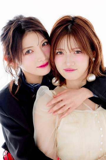 元AKB48岡田奈々＆村山彩希が新ユニット「YUNARIS」結成 人気舞台にW主演も
