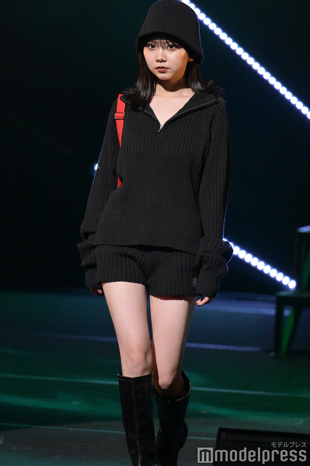 （C）モデルプレス