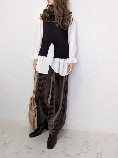 ワイドパンツ ブーツの冬コーデ 21 トレンドを押さえた足元のおしゃれとは モデルプレス ワイドパンツ ブーツの冬コーデ 21 トレンドを押さえた足元のおしゃれとは モデルプレス
