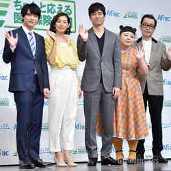 （左から）吉沢亮、木村多江、西島秀俊、渡辺直美、リリー・フランキー（C）モデルプレス