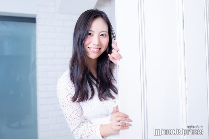 天野真衣さん(C)モデルプレス