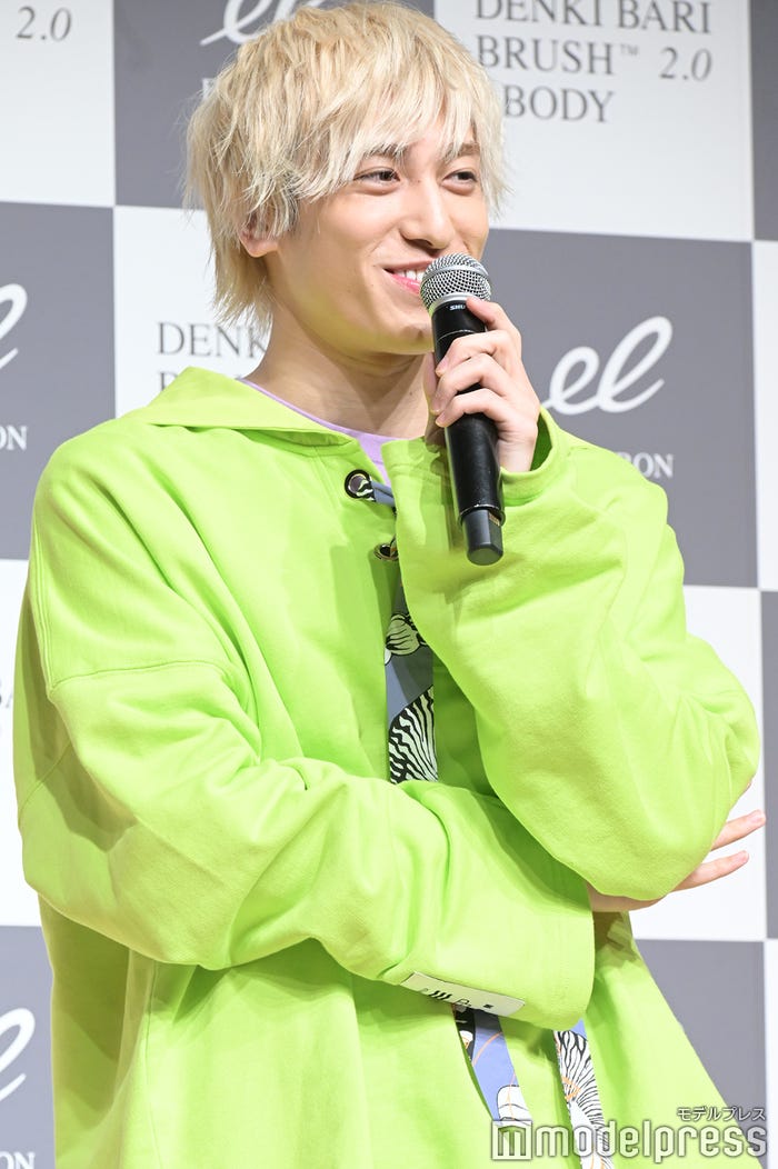 Exit兼近大樹 脱ピンクヘア の経緯 Hey Say Jump八乙女光との約束にも言及 モデルプレス Exit兼近大樹 脱ピンクヘア の経緯 Hey Say Jump八乙女光との約束にも言及 モデルプレス
