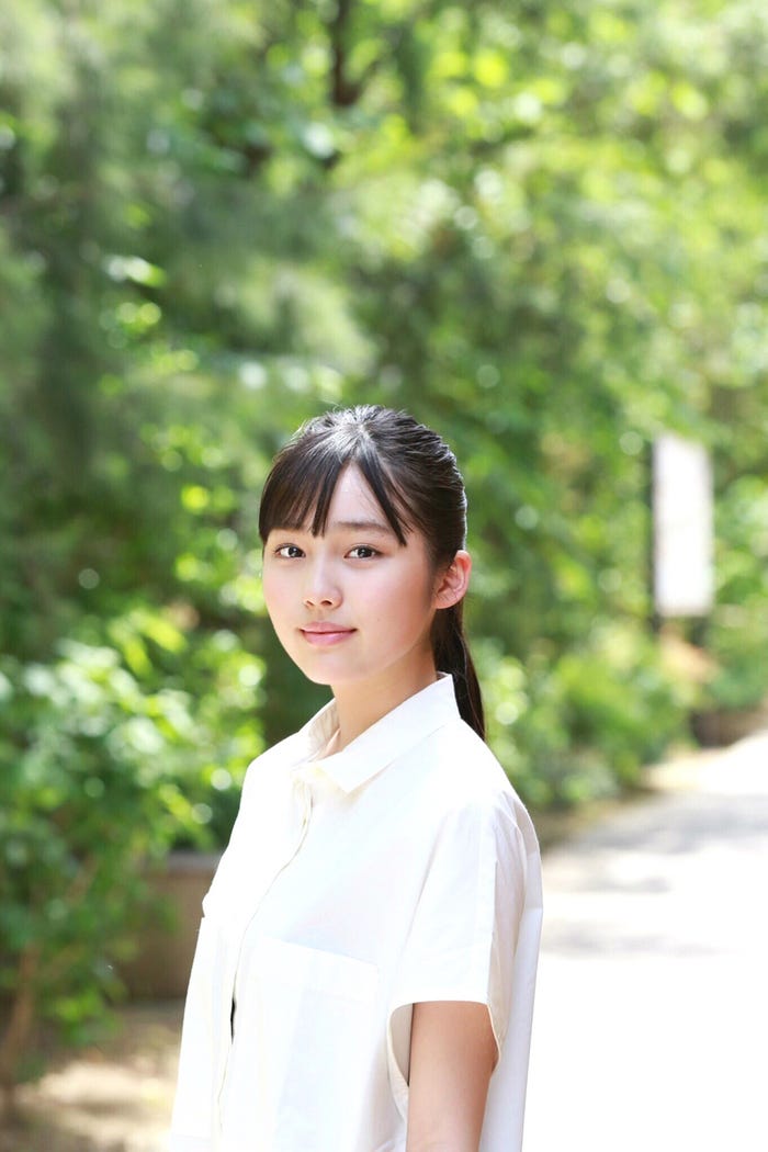 秋田汐梨(画像提供:所属事務所)