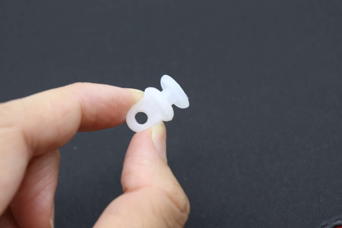 100均ってこんなパーツも売ってるんだ！「業者呼ばずにすんじゃった！」「自分で簡単修理！」