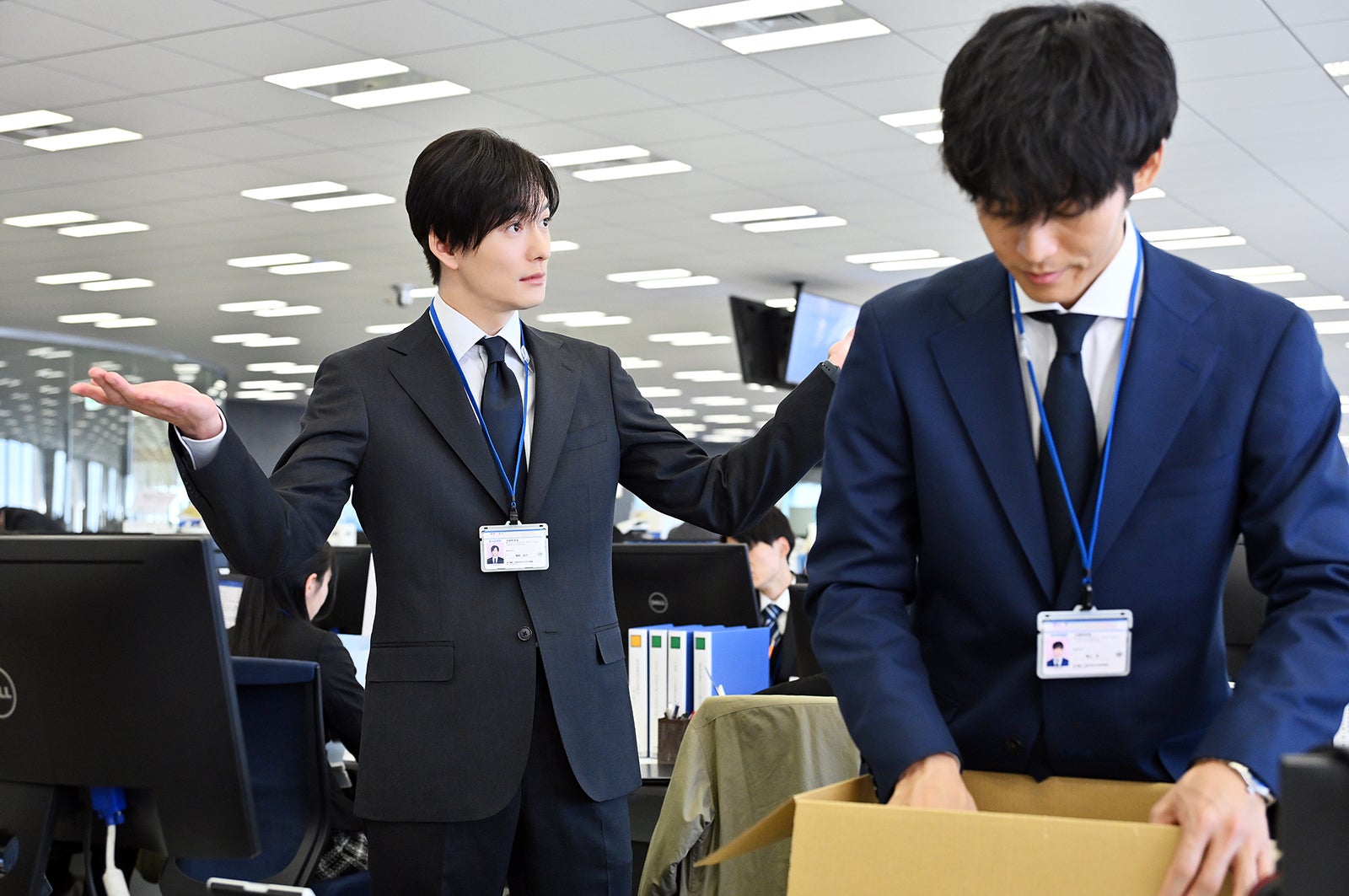 岡田将生、松坂桃李「御上先生」第1話（C）TBS