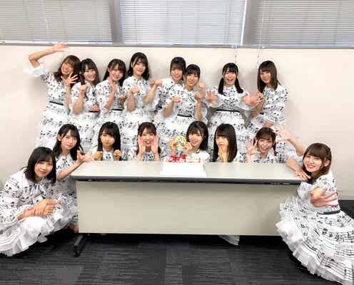 日向坂46濱岸ひよりバースデー祝福 松田好花作“立ち漕ぎ少女”公式キャラクター就任<1st写真集「立ち漕ぎ」>
