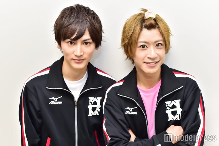 (左から)佐藤永典、赤澤燈(C)モデルプレス