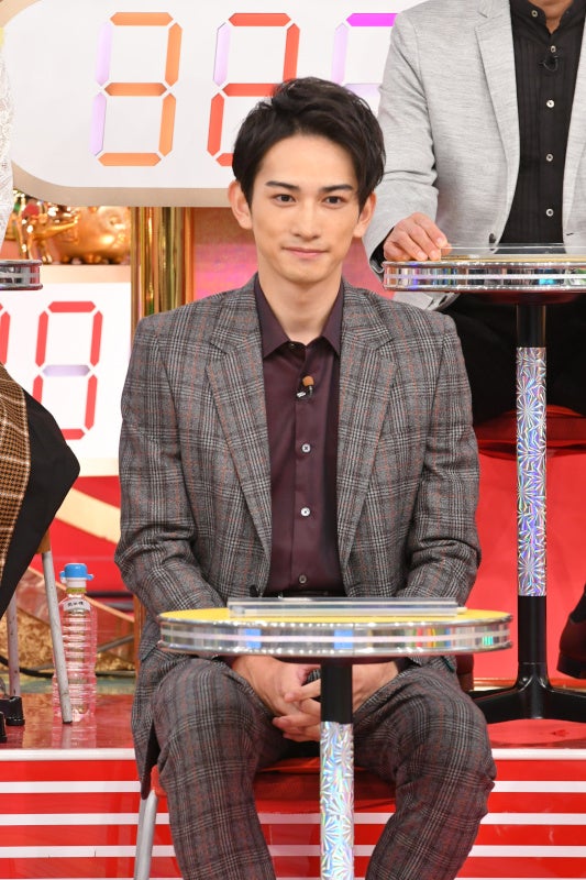 町田啓太、“禁断のメニュー”を実食