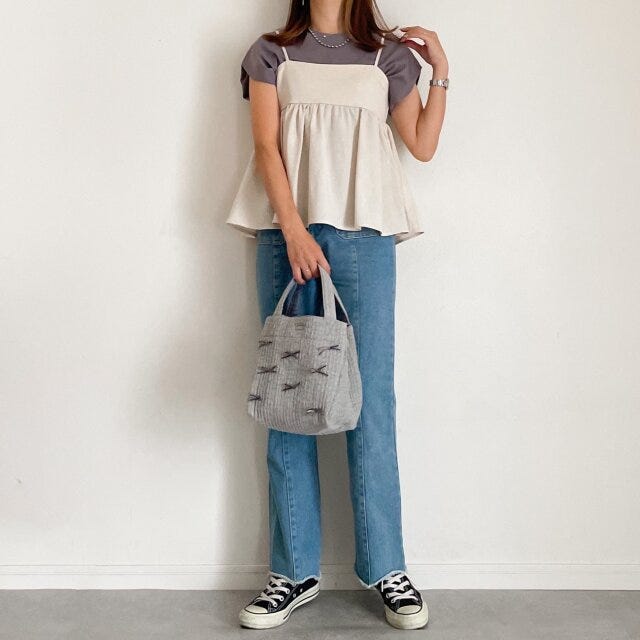 GU　ウエストタックフレンチスリーブT　コーデ