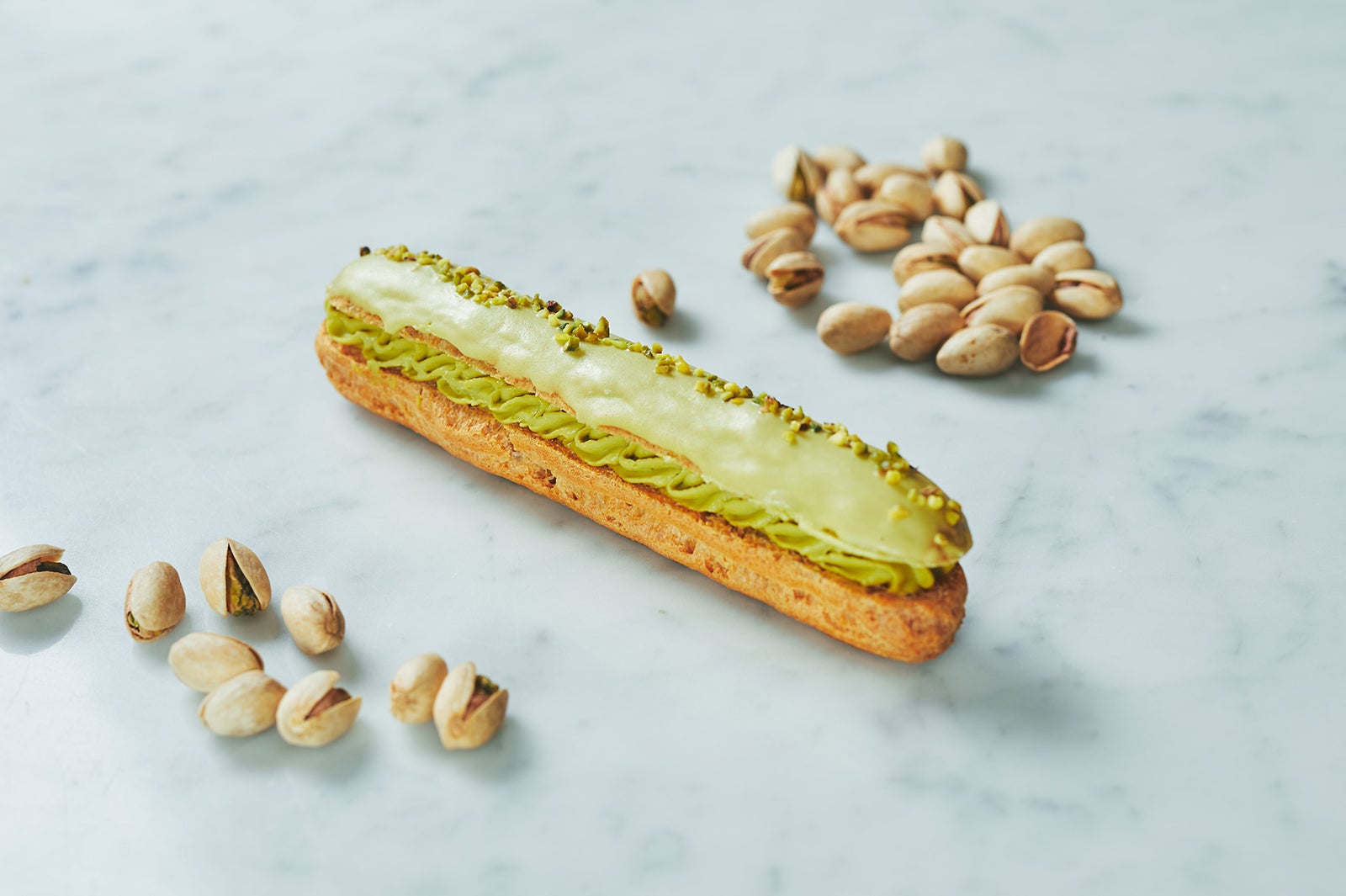 生チョコエクレア リッチピスタチオ：税抜600円／画像提供：メゾンカカオ