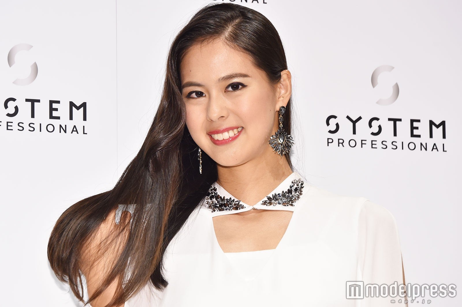 阿部桃子（C）モデルプレス