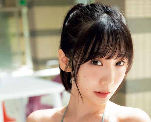 人気コスプレイヤー・伊織もえ、ビキニ姿で美ボディ全開「週刊少年マガジン」表紙登場