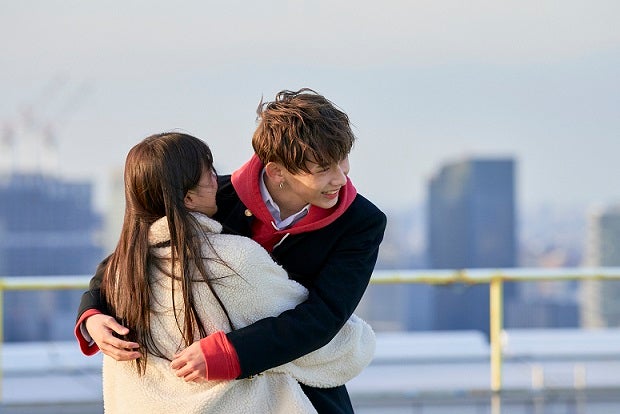 ヒナ、とらい「恋する◆週末ホームステイ 2021冬 Tokyo」（C）AbemaTV, Inc.