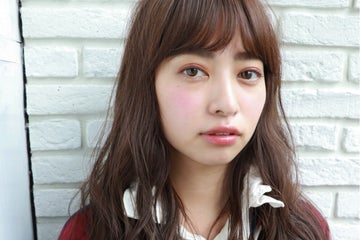 ピンクブラウンヘアで男性を虜に 色っぽさムンッと湧き出そう モデルプレス ピンクブラウンヘアで男性を虜に 色っぽさムンッと湧き出そう モデルプレス