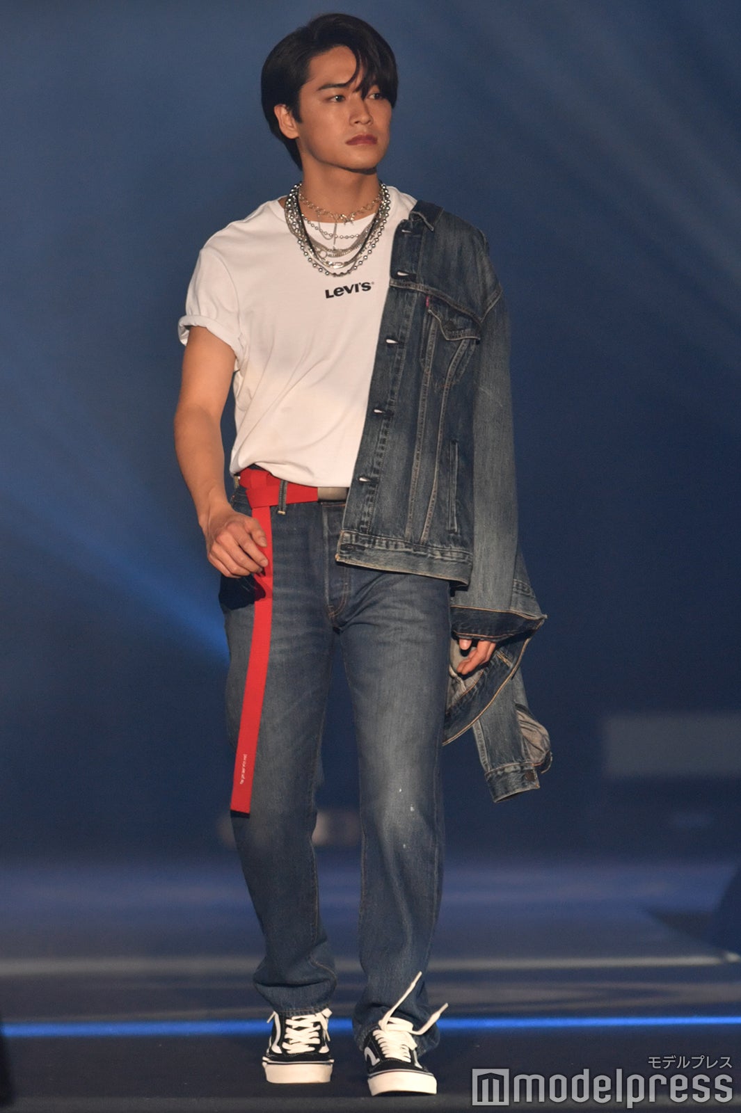 （C）モデルプレス