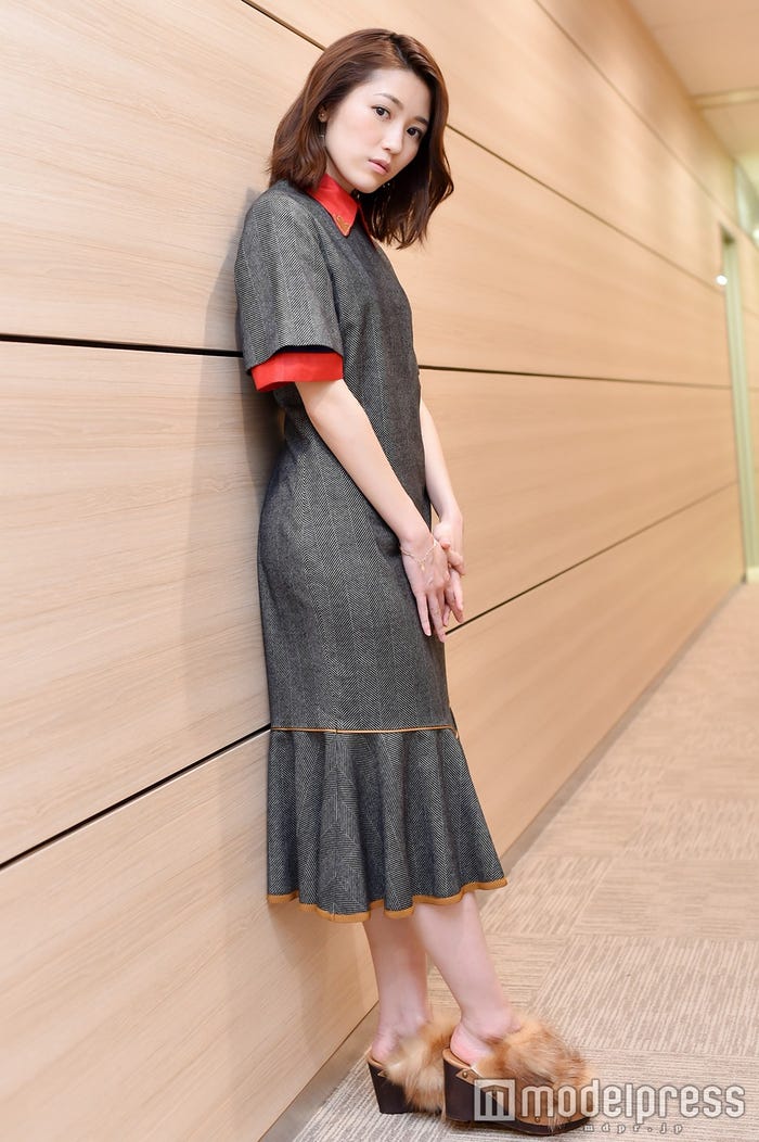 渡辺麻友(C)モデルプレス